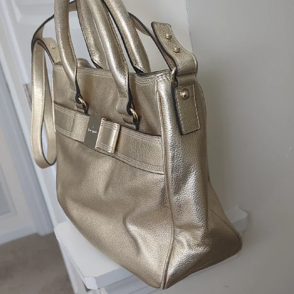 Kate Spade Gold Shoulder Bag Metallic Finish & Care Card Included 10Lx14W - Picture 7 of 17
